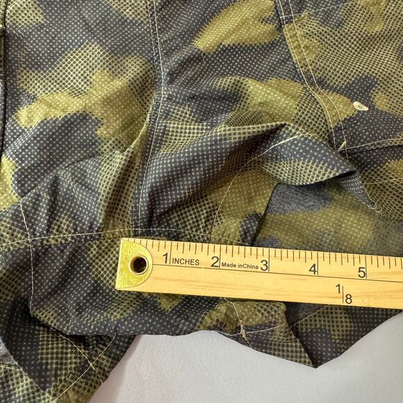Columbia Womens Activewear Shorts Size XL Green Camouflage Built In Belt Outdoor - Picture 5 of 7